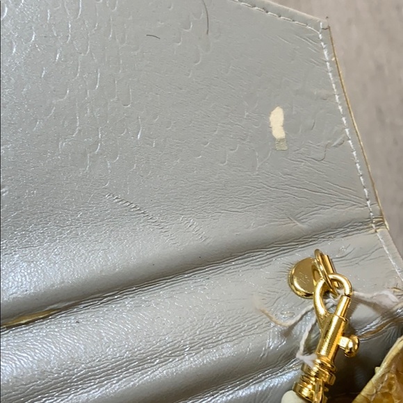 1980s Vintage J Renee snakeskin Purse - Picture 5 of 11